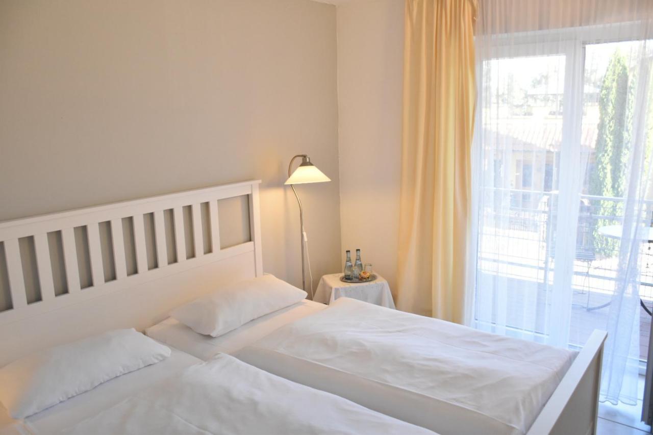 Hotel Kamps Ehrstädt Екстериор снимка